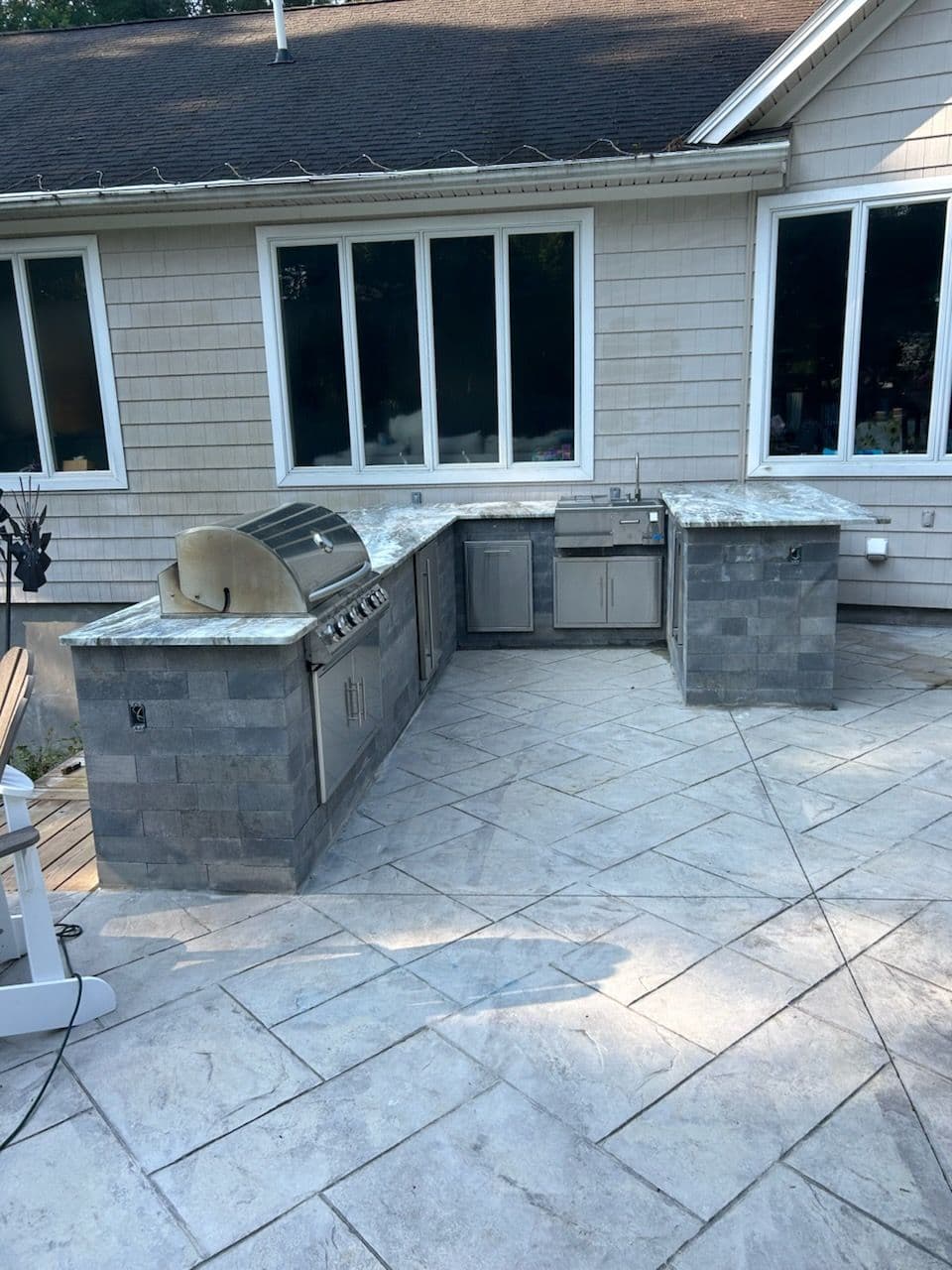 Modern Outdoor Kitchen Enhances Summer Living image